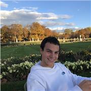 Jeune étudiant sortant d'un baccalauréat mention bien, je souhaite me diriger dans une école de Science Politique afin de pouvoir devenir professeur. 
Je peux dispenser une aide aux devoirs en Science politique, histoire, géographie , économie et science